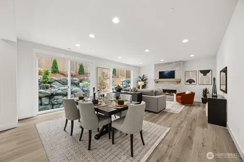 19512 81st Place NE Kenmore WA 98028
