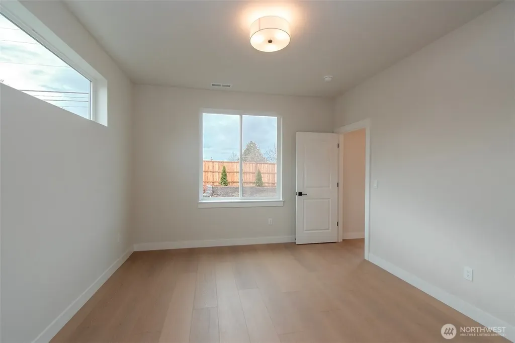 68 Sussex Court Sequim WA 98382