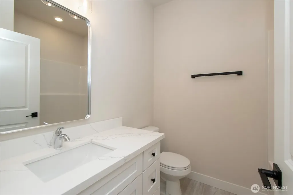 68 Sussex Court Sequim WA 98382