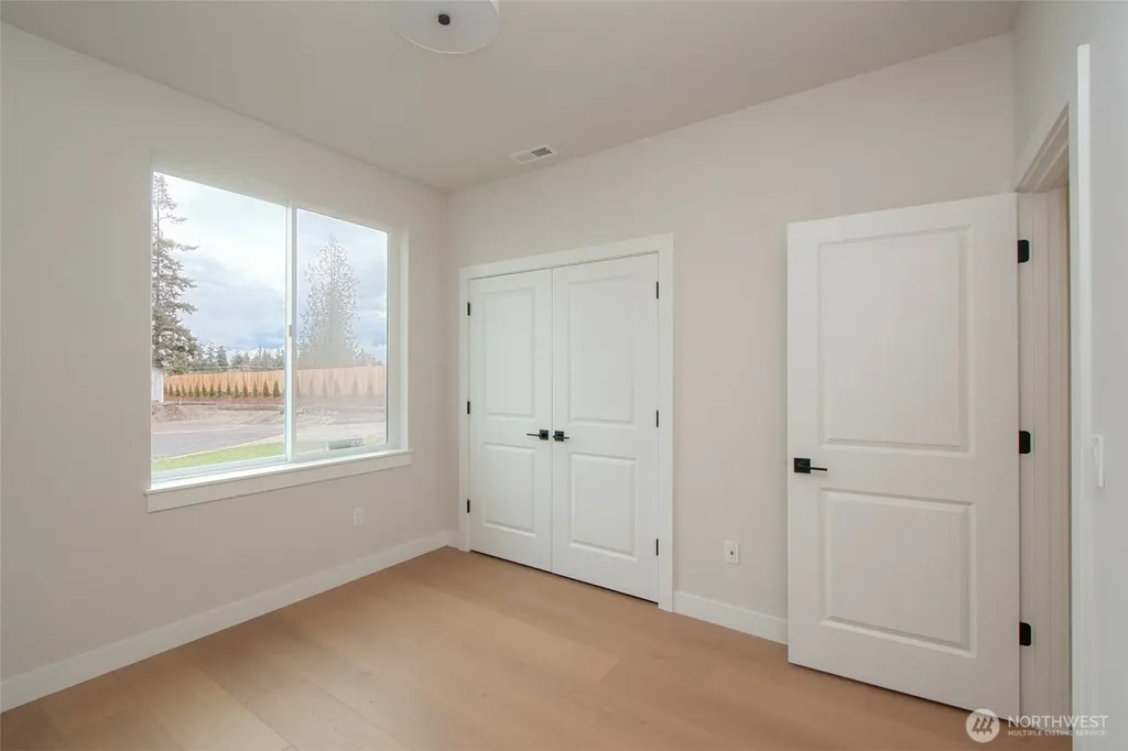 68 Sussex Court Sequim WA 98382