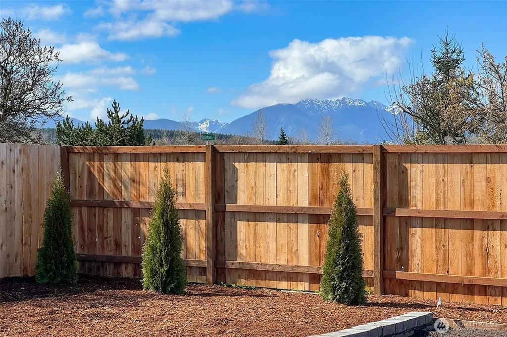 68 Sussex Court Sequim WA 98382