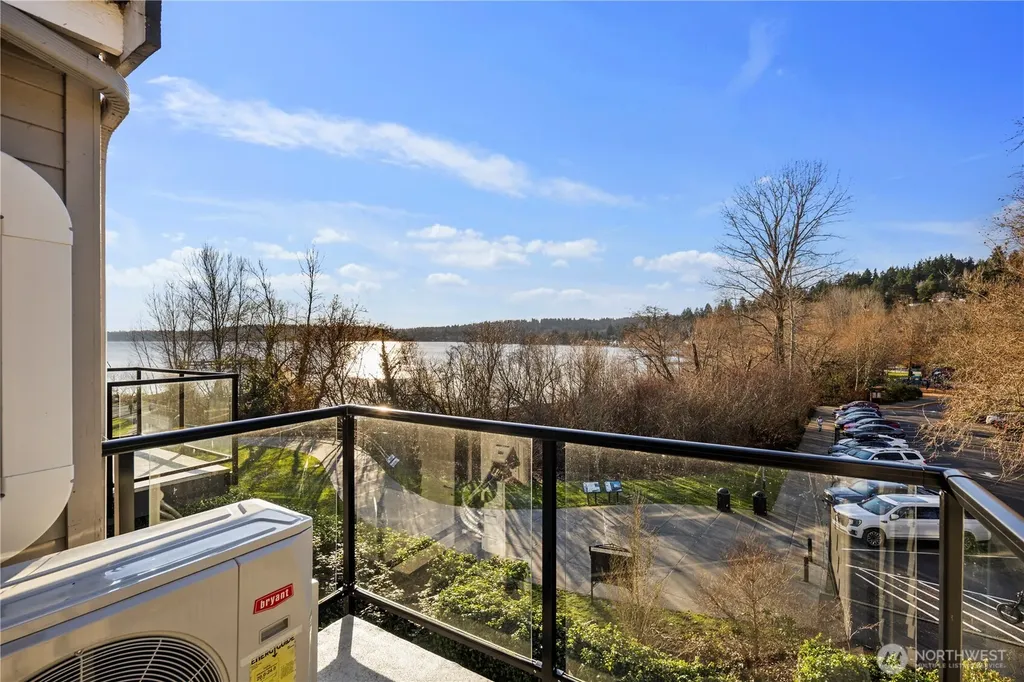 6121 NE 175th Street Kenmore WA 98028