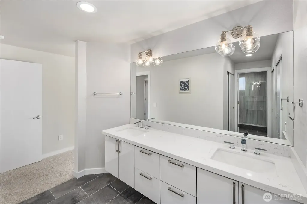 6121 NE 175th Street Kenmore WA 98028