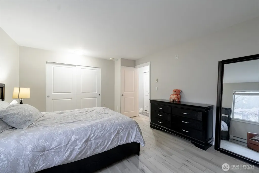 15415 35th Avenue W Lynnwood WA 98087