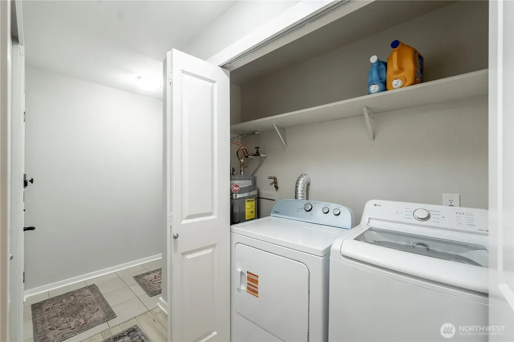 15415 35th Avenue W Lynnwood WA 98087