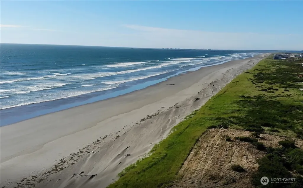 1332 Cohasset Crest N Westport WA 98595