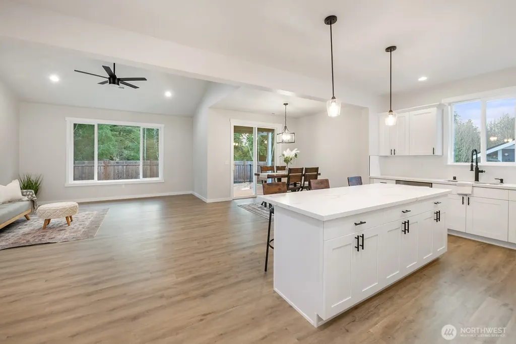 3108 Sanderling Drive Hoquiam WA 98550