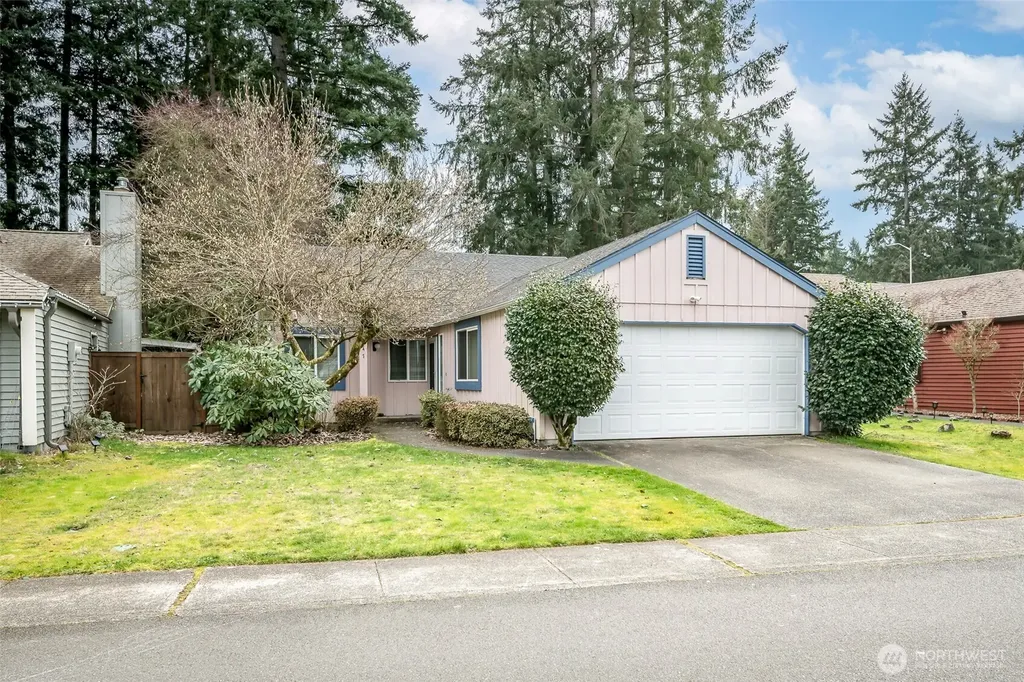 647 Malibu Drive SE Lacey WA 98503