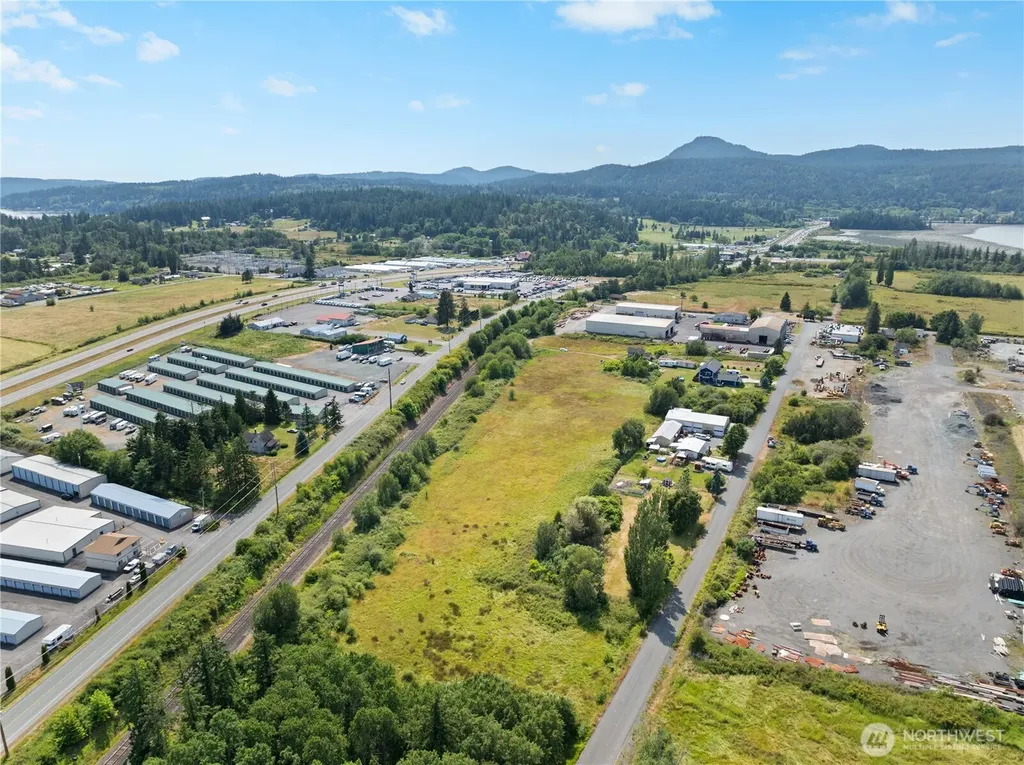 8595 Smith Lane Anacortes WA 98221