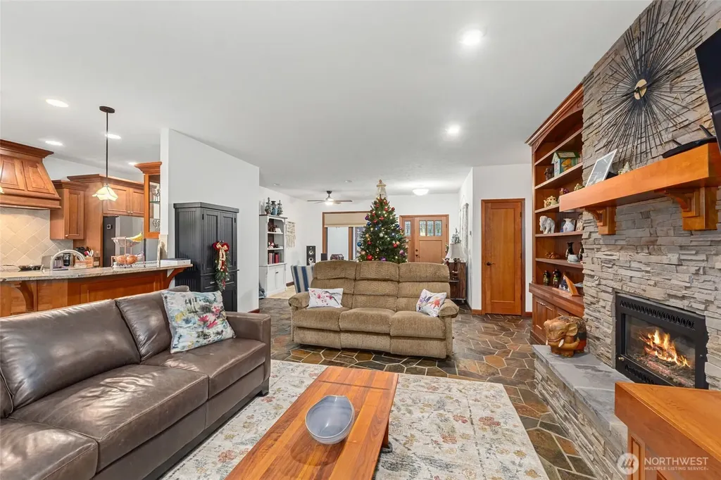 406 Hogans Way Chewelah WA 99109