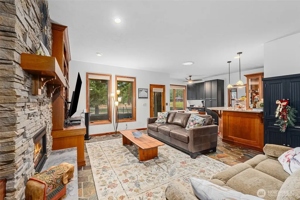 406 Hogans Way Chewelah WA 99109