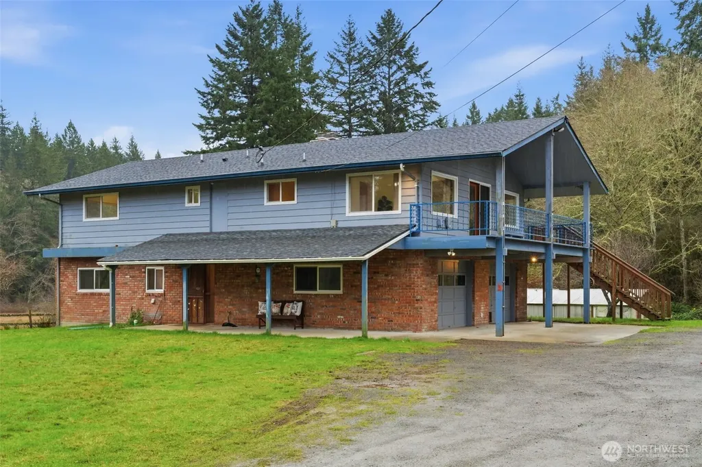 22628 Holgar Court NE Poulsbo WA 98370