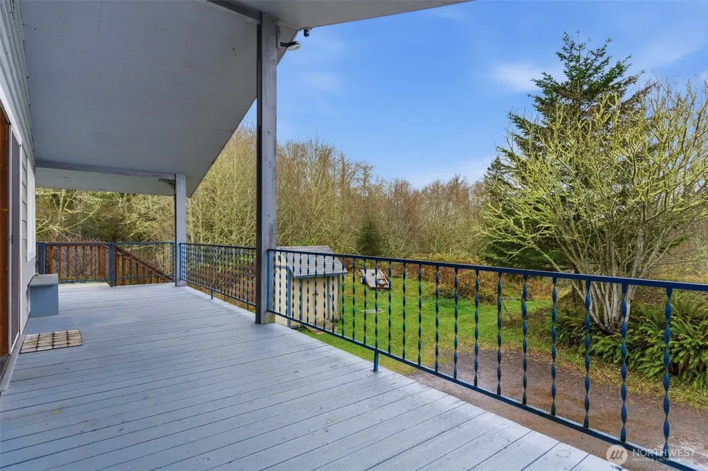 22628 Holgar Court NE Poulsbo WA 98370