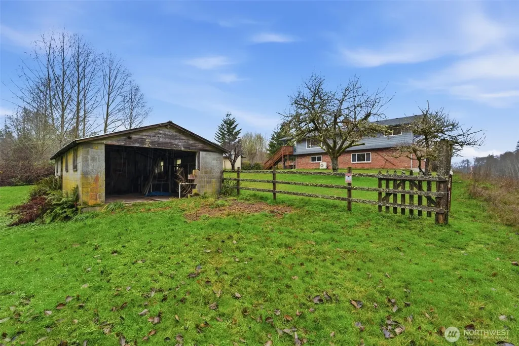 22628 Holgar Court NE Poulsbo WA 98370
