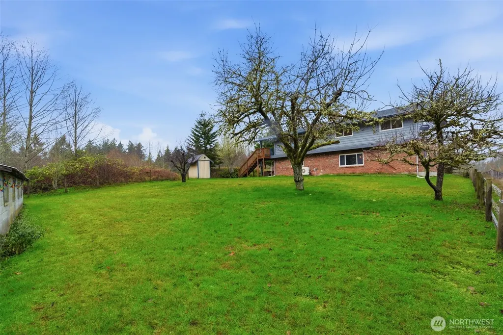 22628 Holgar Court NE Poulsbo WA 98370