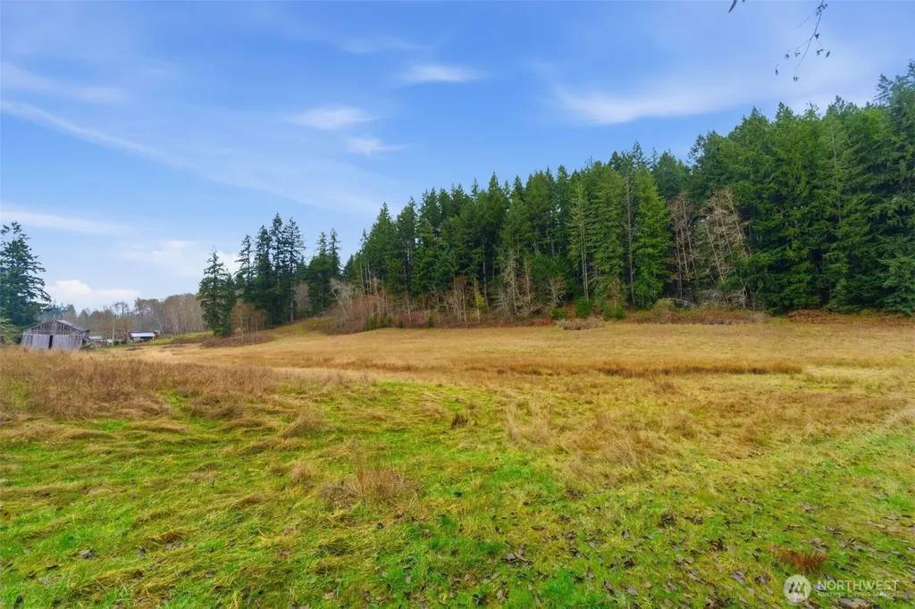 22628 Holgar Court NE Poulsbo WA 98370