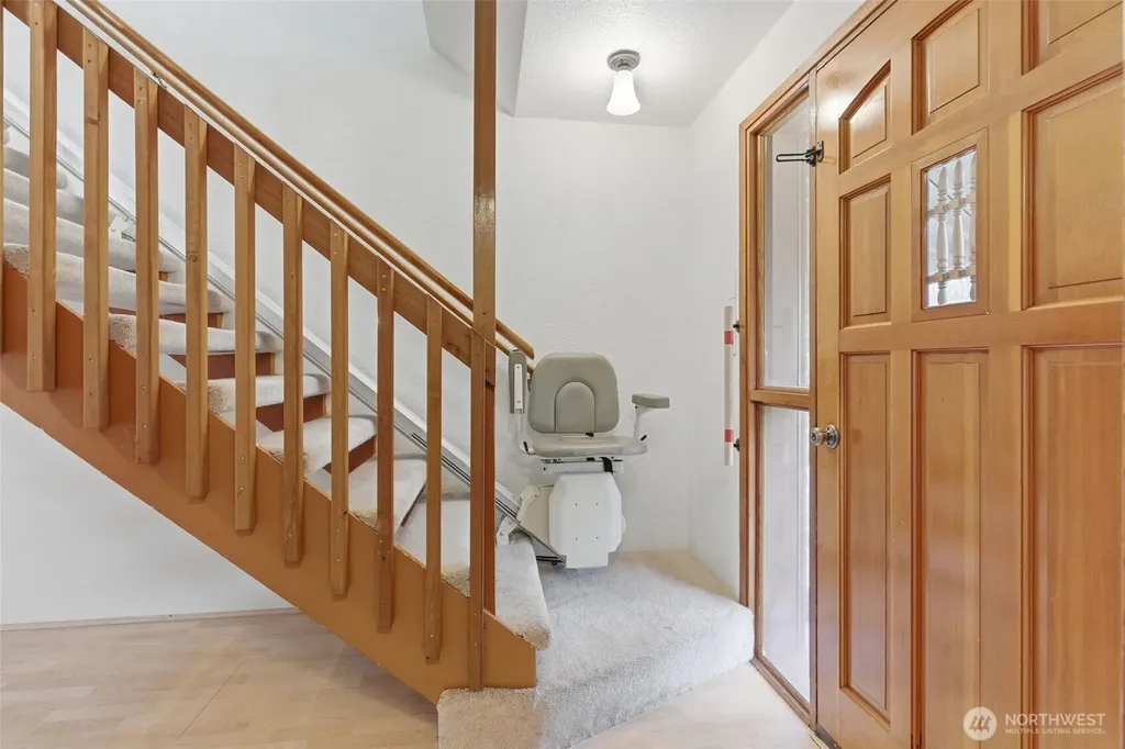 22628 Holgar Court NE Poulsbo WA 98370