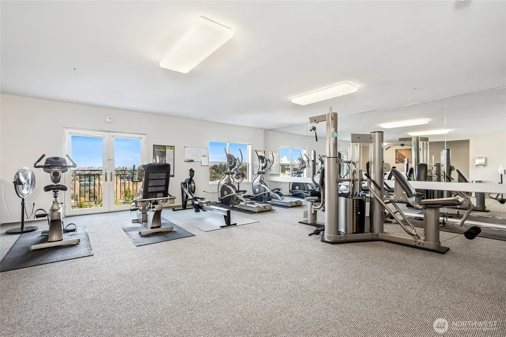 3221 SW Avalon Way Seattle WA 98126