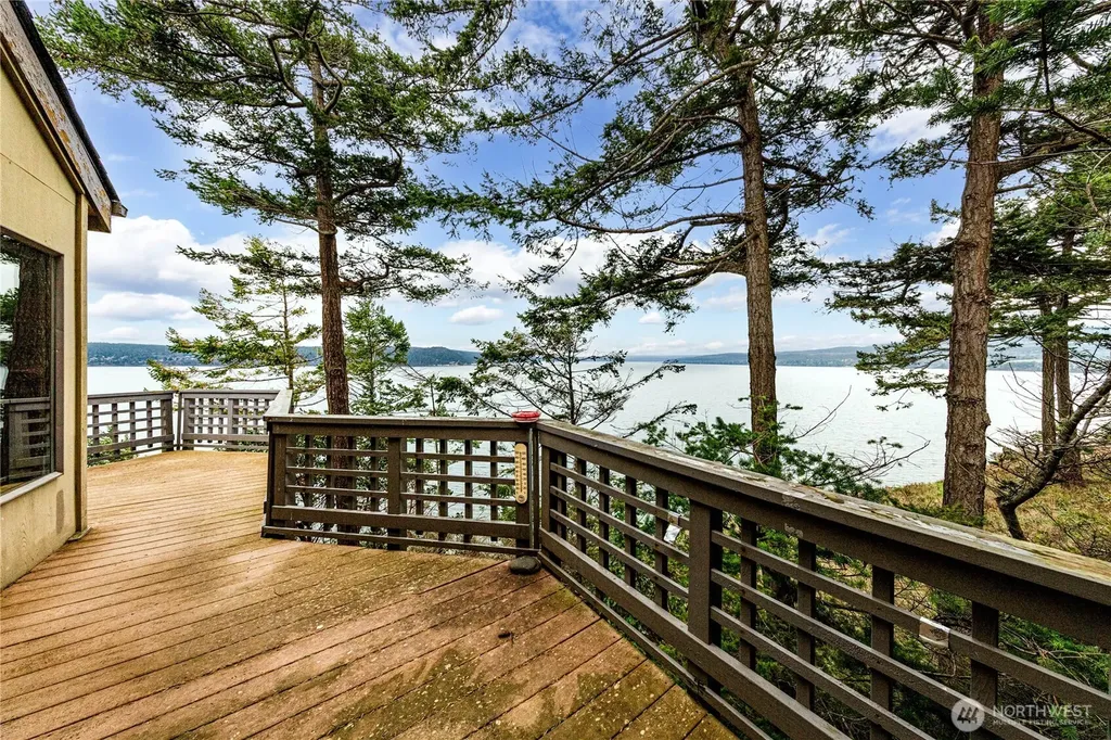 301 Discovery Way Sequim WA 98382