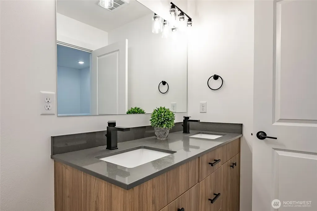 2871 Oleander Lane Blaine WA 98230