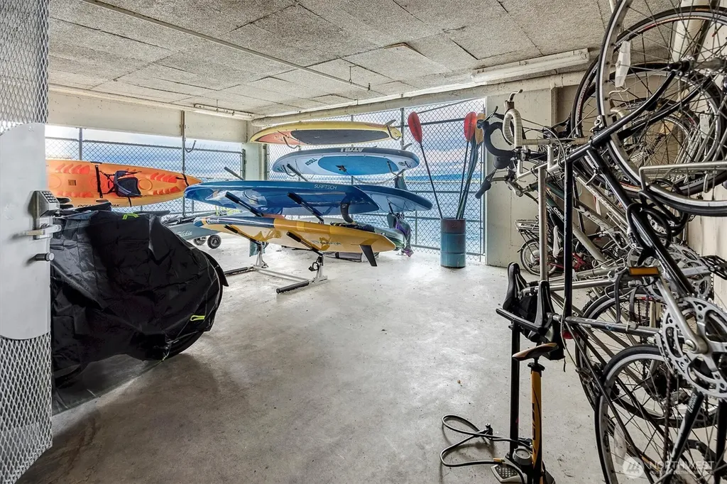 2040 43rd Avenue E Seattle WA 98112