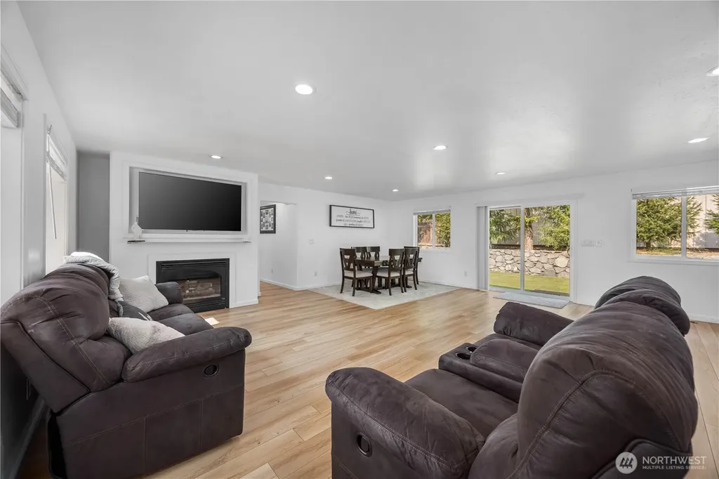 4621 Navarre Coulee Road Chelan WA 98816