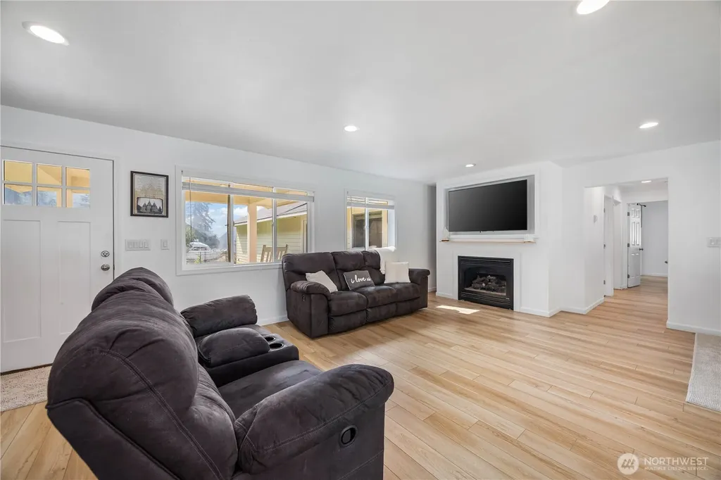 4621 Navarre Coulee Road Chelan WA 98816