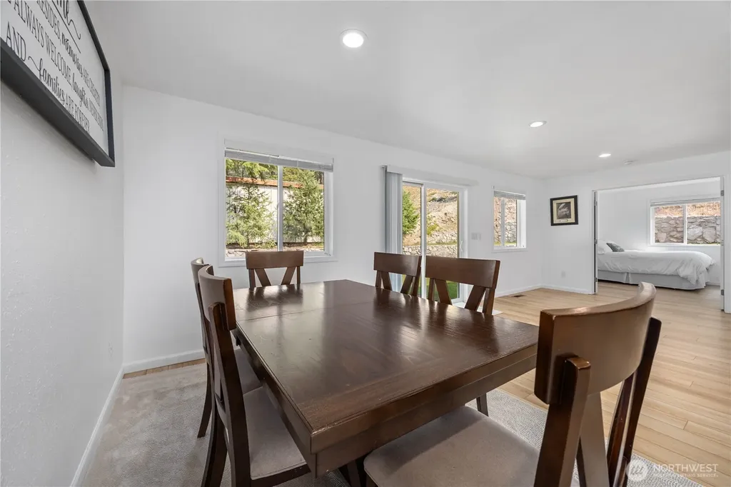 4621 Navarre Coulee Road Chelan WA 98816