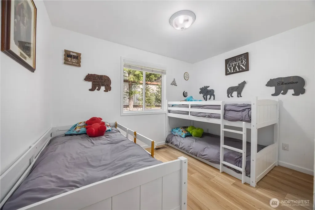 4621 Navarre Coulee Road Chelan WA 98816
