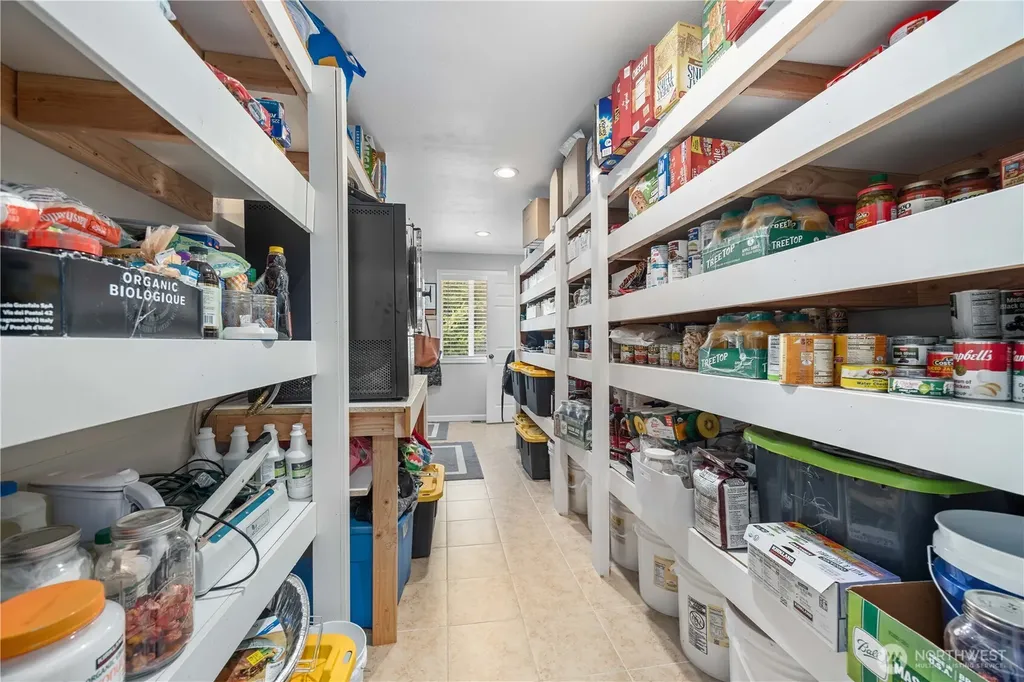 4621 Navarre Coulee Road Chelan WA 98816