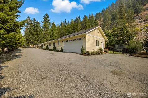 4621 Navarre Coulee Road Chelan WA 98816