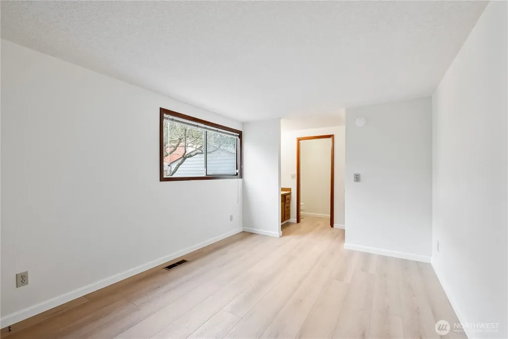 1205 Holly Street Kelso WA 98626