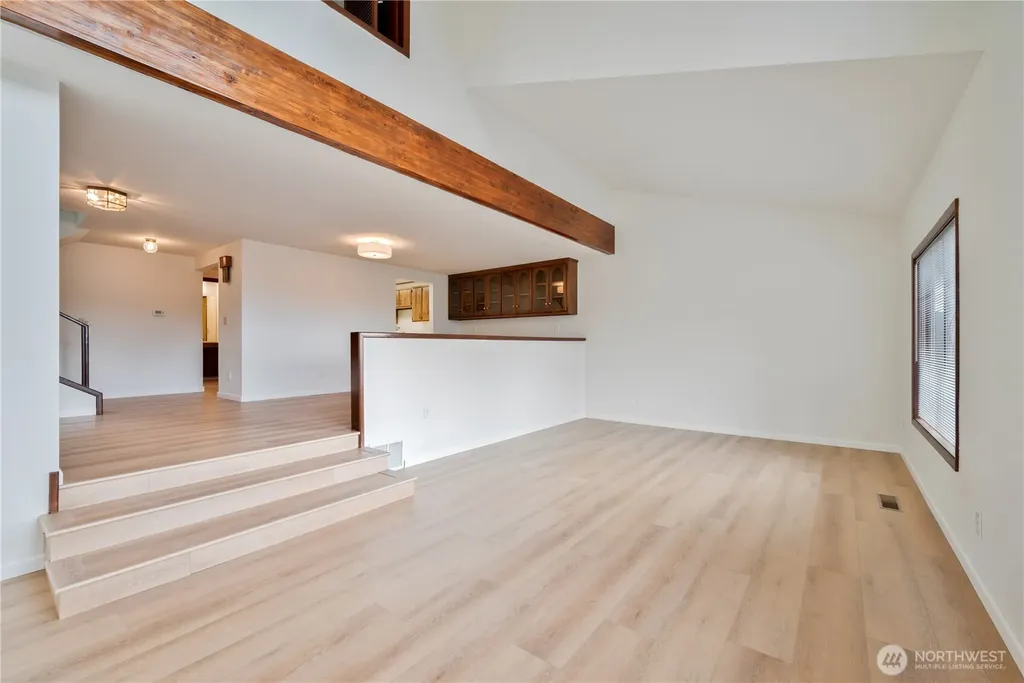 1205 Holly Street Kelso WA 98626