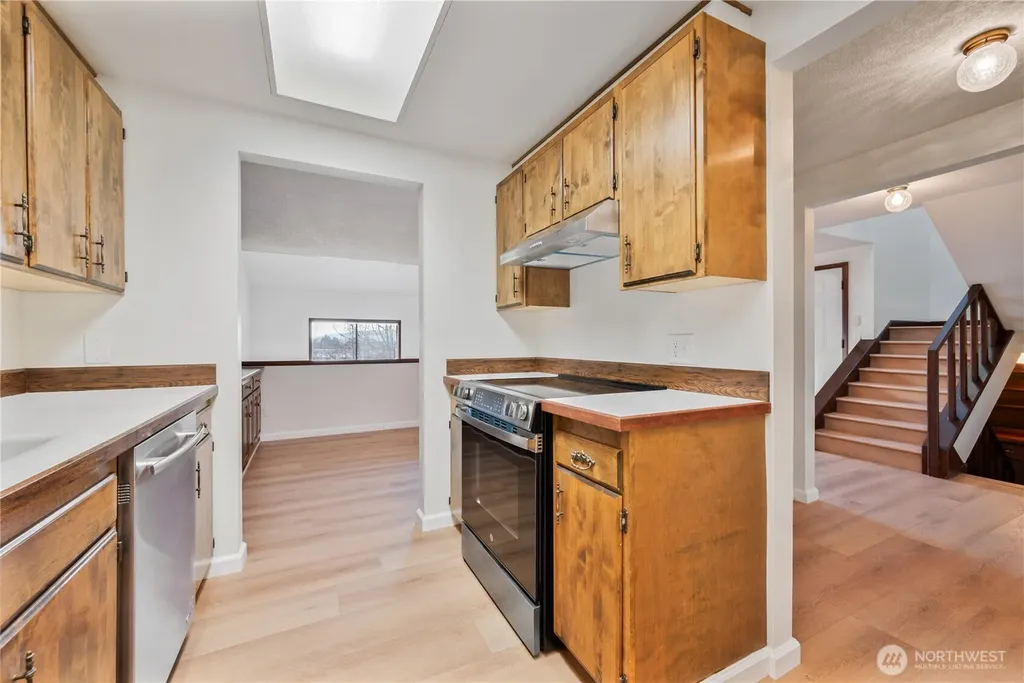 1205 Holly Street Kelso WA 98626