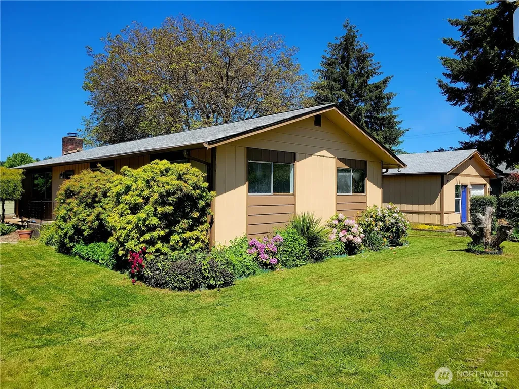300 Maple Street Toledo WA 98591