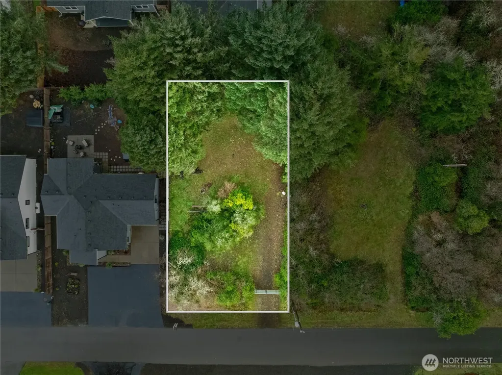 158 N Narwhal Loop NW Ocean Shores WA 98569