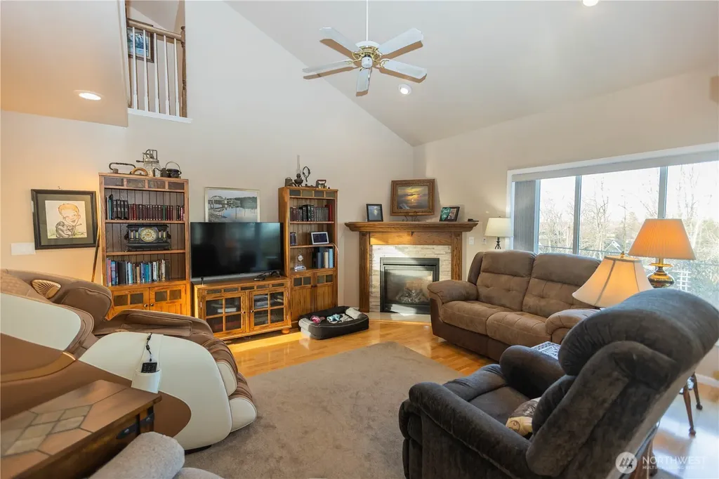 959 SE Sentry Drive College Place WA 99324