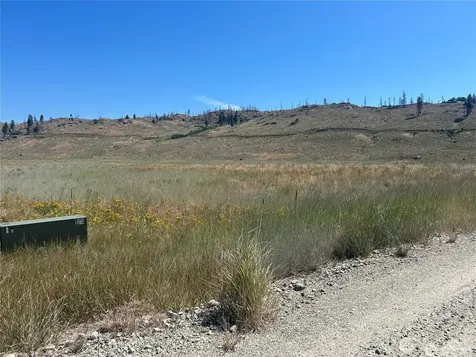 4 Crest Drive Oroville WA 98844