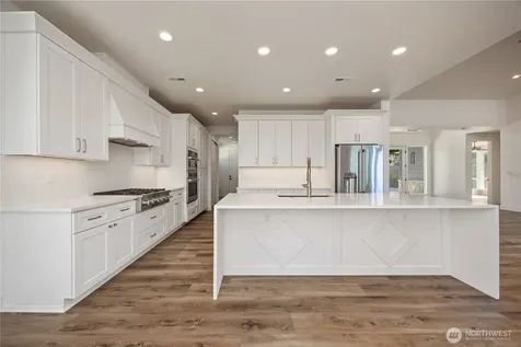 154 Apple Avenue Chelan WA 98816