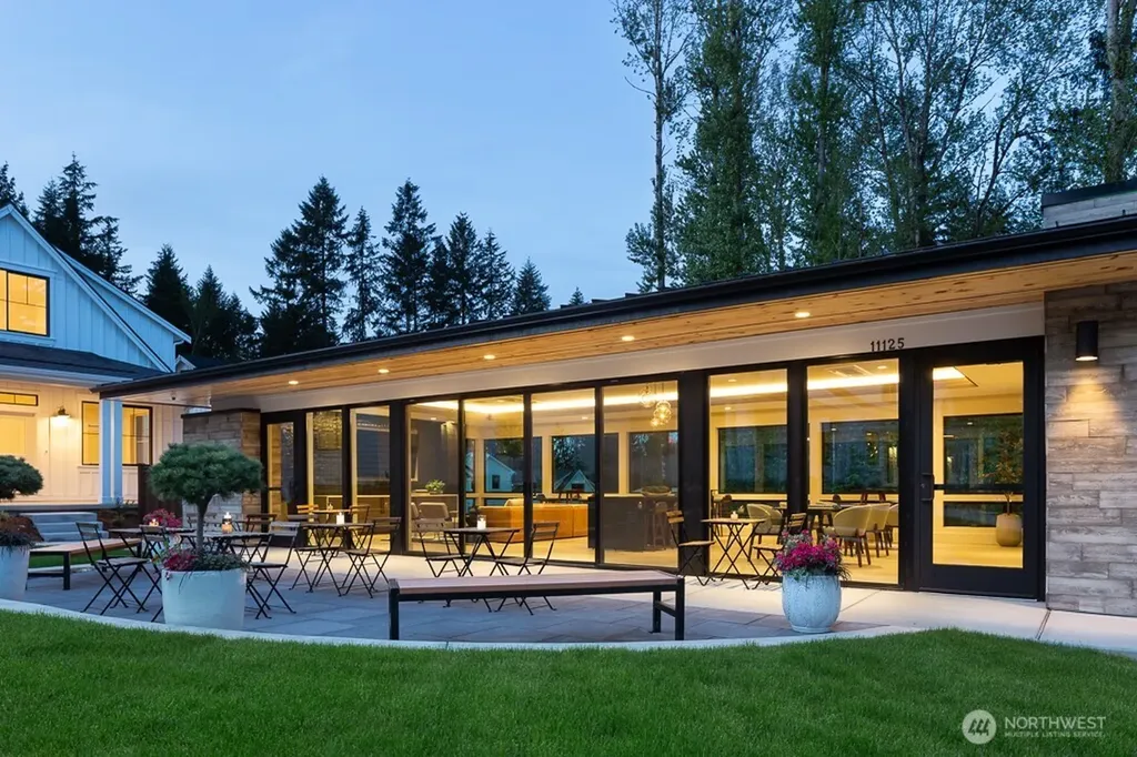 13468 NE 112th Place Redmond WA 98052