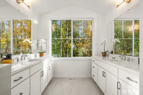 13468 NE 112th Place Redmond WA 98052