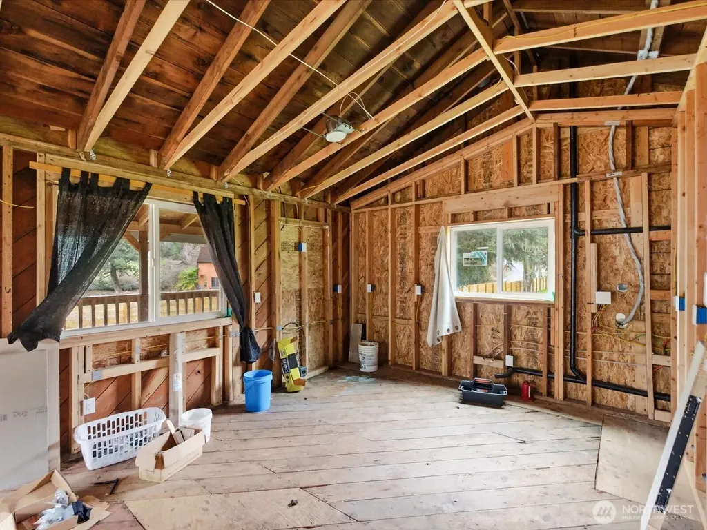 16602 Delano Road Lakebay WA 98349
