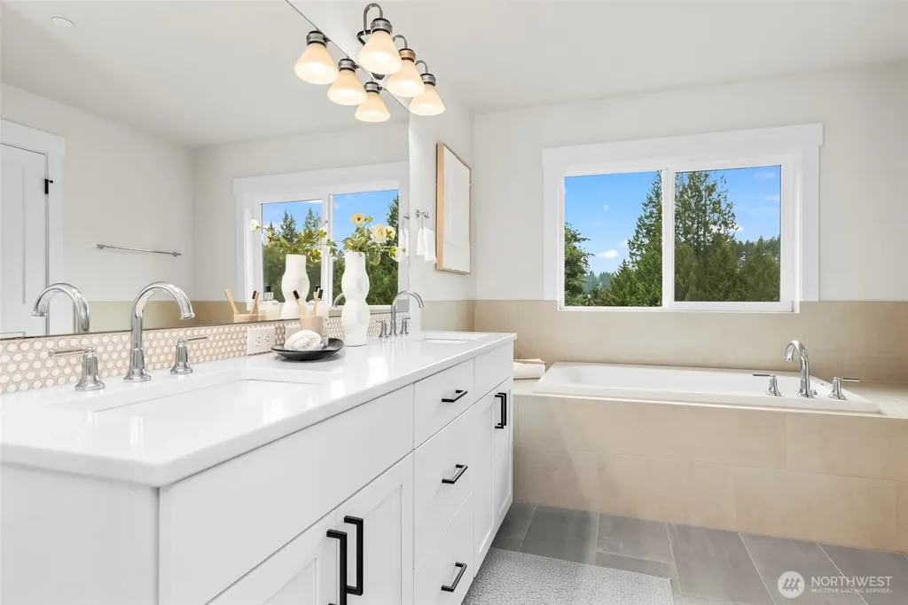 1617 Lockridge Loop E Enumclaw WA 98022