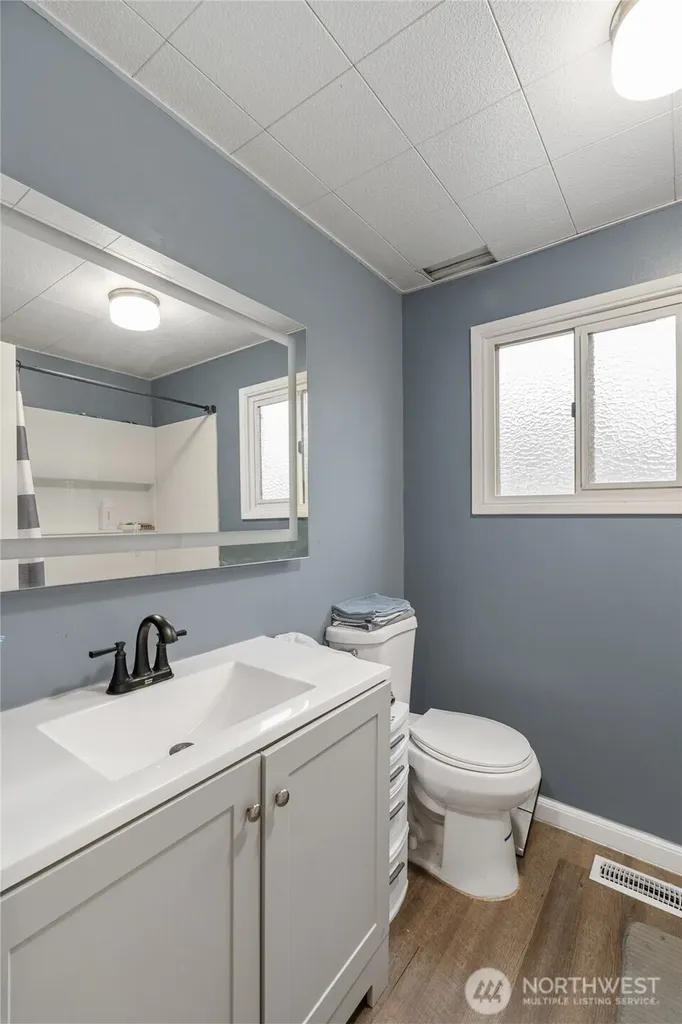 619 Spruce Street Hoquiam WA 98550