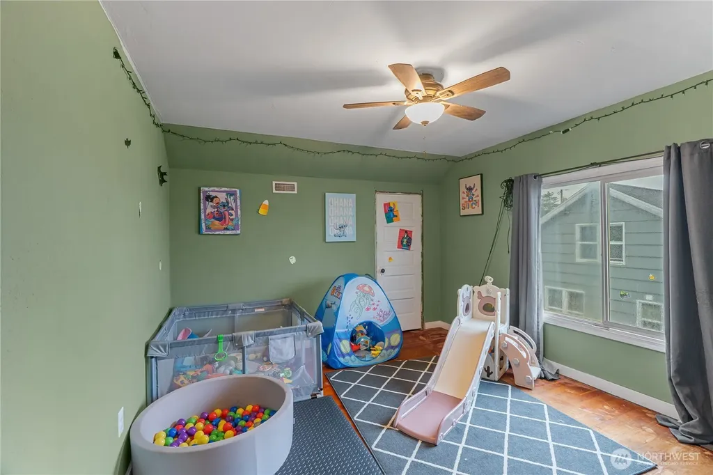 619 Spruce Street Hoquiam WA 98550