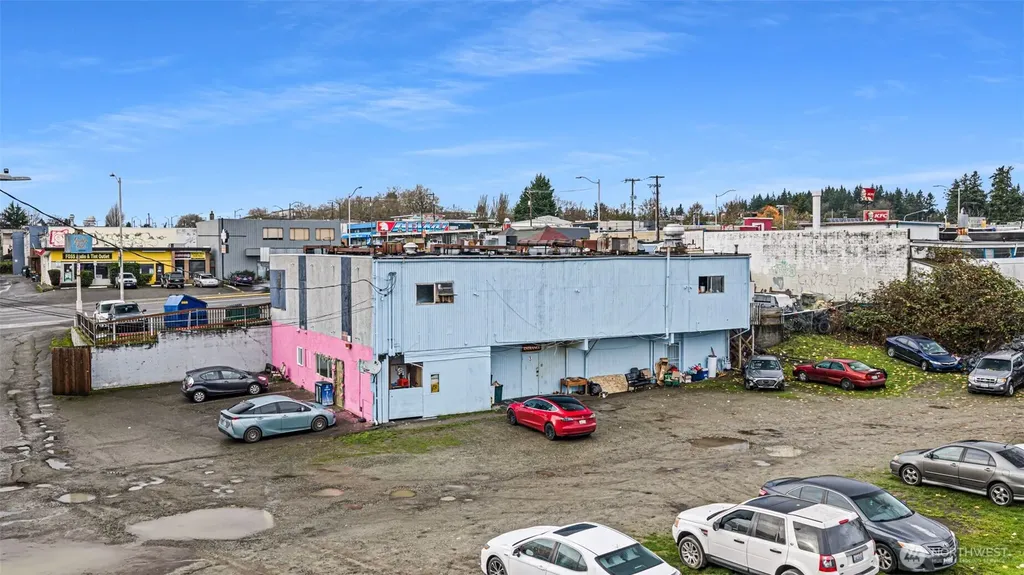 15310 1st Avenue S Burien WA 98148