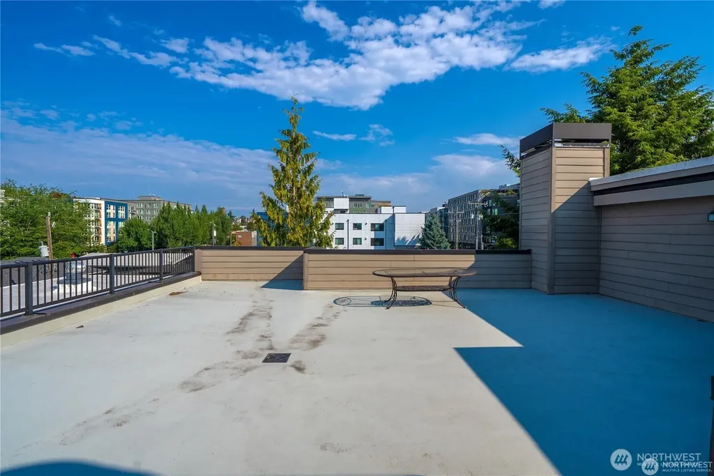 4831 Fauntleroy Way SW Seattle WA 98116