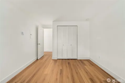 4831 Fauntleroy Way SW Seattle WA 98116