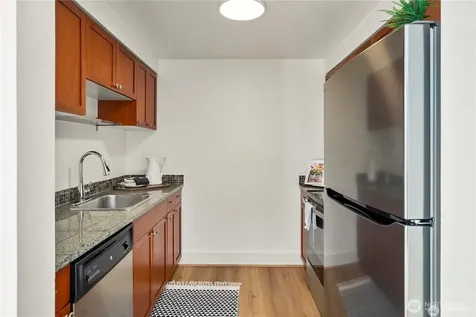 4831 Fauntleroy Way SW Seattle WA 98116