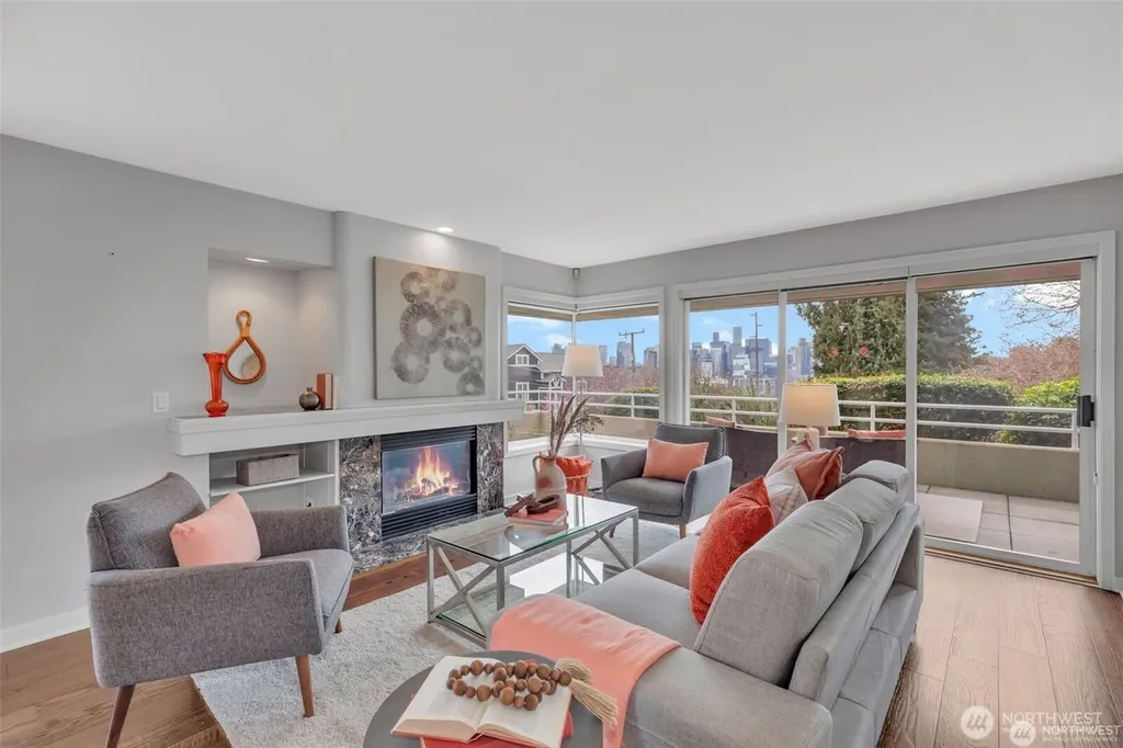 1231 5th Avenue N Seattle WA 98109